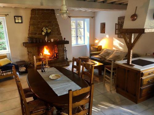 Maison de vacances Gîte La Maison d'Amélie 37 Lieu dit La Chaine La Chapelle-Saint-Aubert