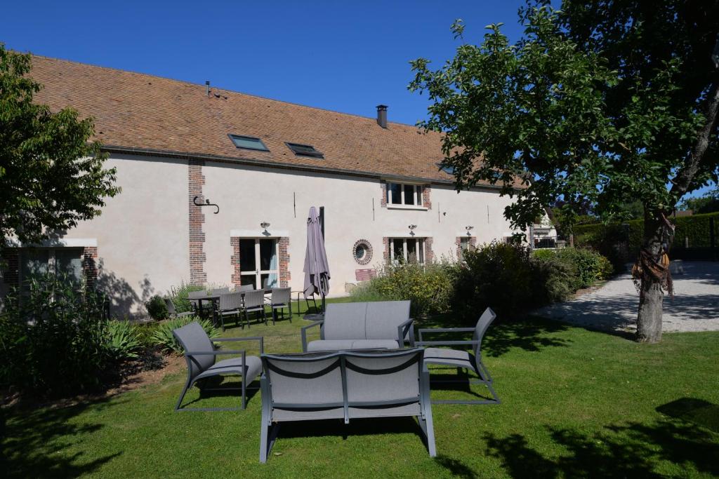 Maison de vacances Gîte LA MELINOTHE - 12 personnes - Grand gîte de charme indépendant 5 étoiles 2 Rue de Courmononcle, 10160 Paisy-Cosdon