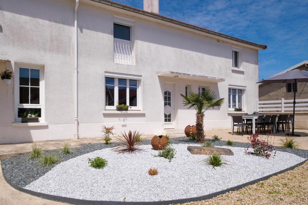 Maison de vacances Gîte La Parenthèse 14 personnes 11 Rue d'Harape, 51300 Loisy-sur-Marne