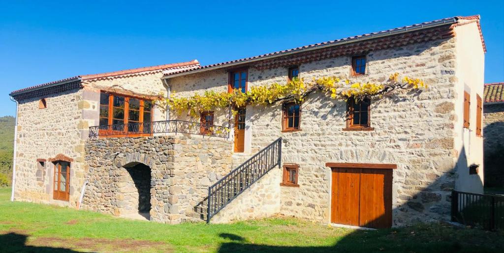 Maison de vacances Gîte La Petite voûte Le Chambon, 43380 Blassac