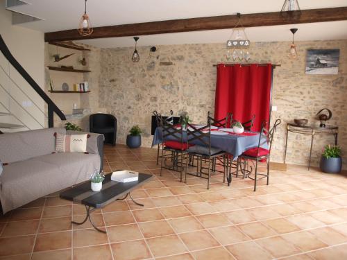 Maison de vacances GITE LA PEYRADE HAUTES PYRENEES 290 Rue des Fagots Artiguemy