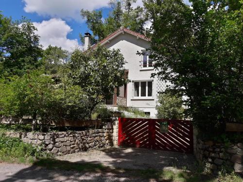 Gîte La Rochetine Noisy-sur-École france