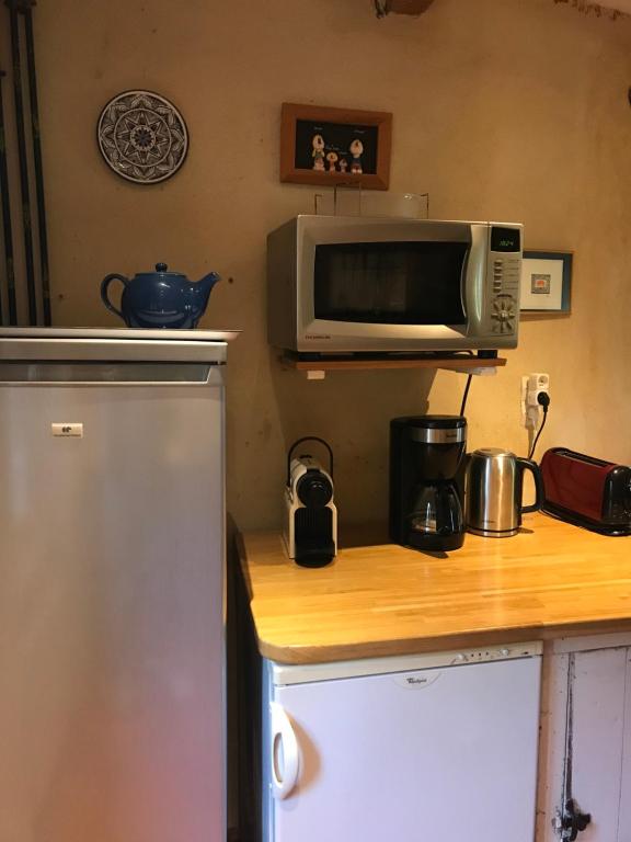 Gîte La Salamandre Bleue 15 rue de la bergerie 26230 Chantemerle-lès-Grignan