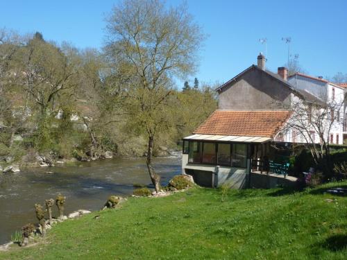 Maison de vacances Gite la Sevre à vos pieds L'Echarpeau La Verrie