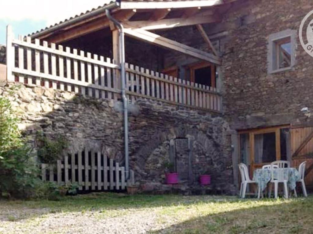 Maison de vacances Gîte La Terrasse-sur-Dorlay, 3 pièces, 5 personnes - FR-1-496-70 28 Allée des Sycomores, 42740 La Terrasse-sur-Dorlay