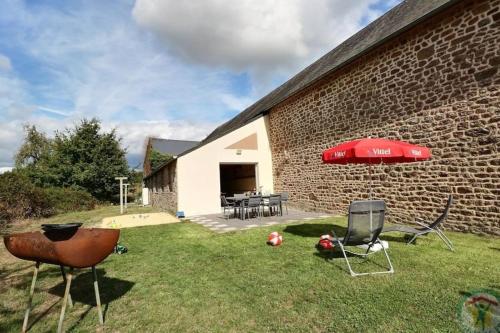 Gîte La Vieille Mazure Saint-Georges-de-Reintembault france