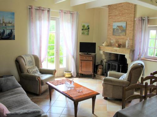 Maison de vacances Gîte Lamonzie-Saint-Martin, 4 pièces, 6 personnes - FR-1-616-112 5 bis rue du Puits Couvert Lamonzie-Saint-Martin