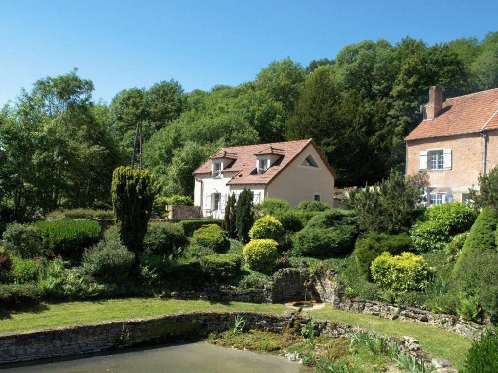 Maison de vacances Gîte Langres, 2 pièces, 2 personnes - FR-1-611-43 Faubourg de Buzon, 52200 Langres