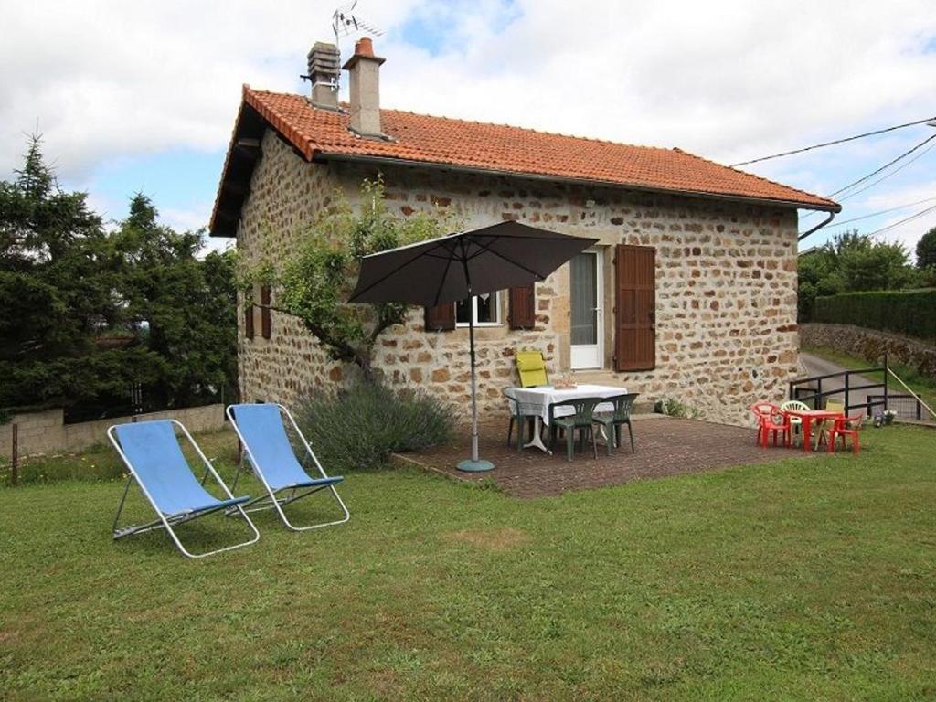 Maison de vacances Gîte Lantriac, 3 pièces, 4 personnes - FR-1-582-78 Rue des Combes Le Roure, 43260 Lantriac