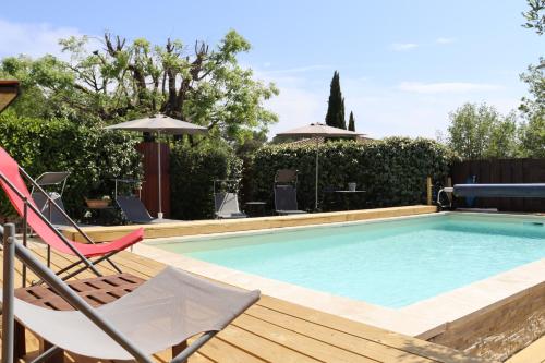 Maison de vacances gite LAPAZ/jacuzzi privé/piscine 306 allée du lieutenant paul brunbrouck Draguignan