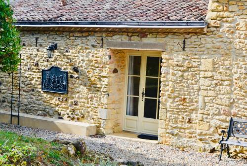 Maisons de vacances Gîte Laurier aux Perroutis Lieu dit Les Perroutis - Sainte-Alvère 24510 Val de Louyre et Caudeau Saint-Alvère