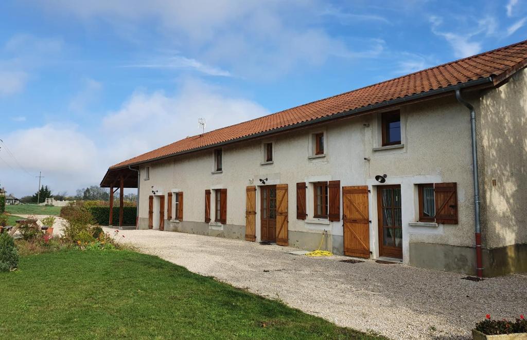 Maison de vacances Gîte Le Bonnet Lieu dit Le Bonnet, 01240 Marlieux