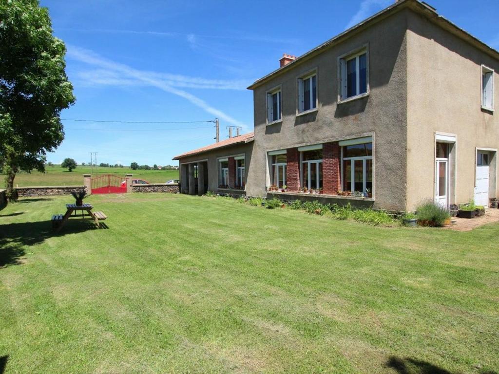 Maison de vacances Gîte Le Brignon, 4 pièces, 6 personnes - FR-1-582-185 Bessarioux, 43370 Le Brignon