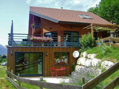 Maison d'hôtes Gîte Le Cerf de Belledonne La ville Sainte-Agnès