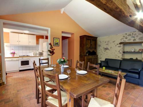 Gîte Le Crozet, 3 pièces, 4 personnes - FR-1-496-169 Le Crozet france