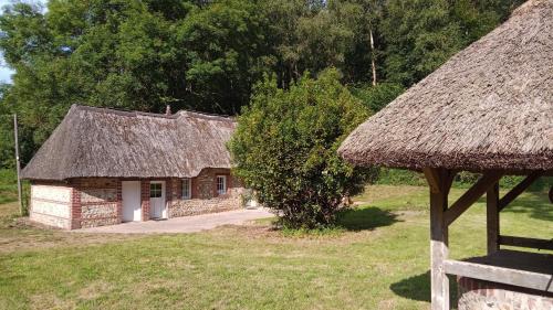 GITE LE PETIT VAUCHEL A 3,5 KM D'ETRETAT Pierrefiques france