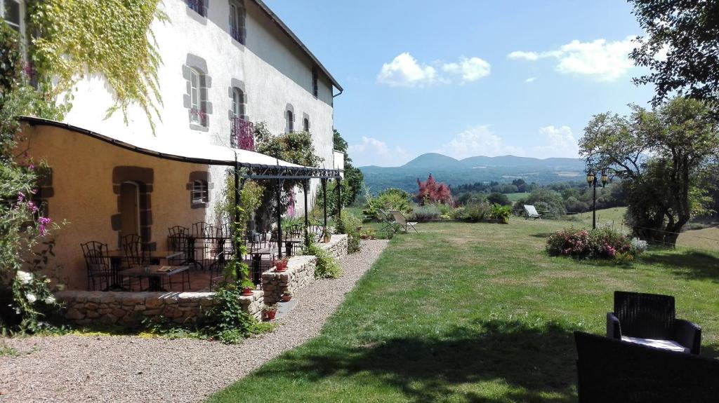 Maison de vacances Gîte Le Pré du Roc Hauteroche, 63230 Bromont-Lamothe