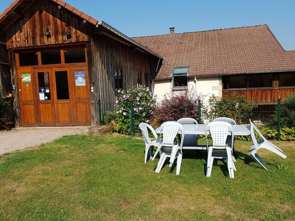 Maison de vacances Gite le Sauceley Maison de vacances pour 6 à 10 personnes 41 Le Sauceley, 88340 Girmont-Val-d\'Ajol