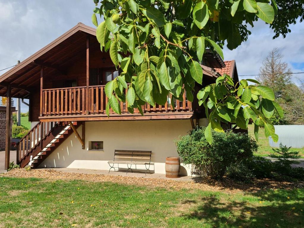 Maison de vacances Gîte Le Val-d'Ajol, 2 pièces, 4 personnes - FR-1-589-194 49 Le Moineau, 88340 Le Val-dʼAjol