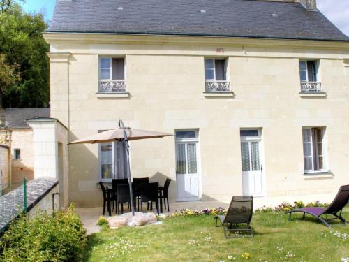 Gîte Lerné, 4 pièces, 5 personnes - FR-1-381-486 Lerné france