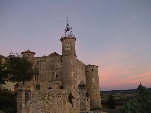 Maison de vacances Gite Les Aubepines hameau de Prades Chemin des puits Lussan