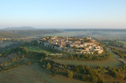 Gite Les Aubepines Lussan france