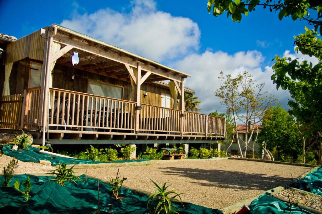 Maison de vacances Gîte Les Bourdettes 1bis Route de Bardigues, 82340 Auvillar