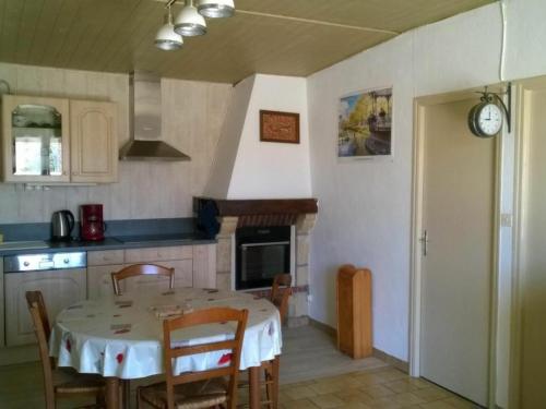 Gîte Les Clouzeaux, 3 pièces, 4 personnes - FR-1-426-288 Les Clouzeaux france