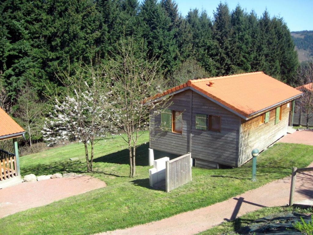 Maison de vacances Gîte Les Noes, 3 pièces, 4 personnes - FR-1-496-241 190 route de Saint Rirand, 42370 Saint-Rirand