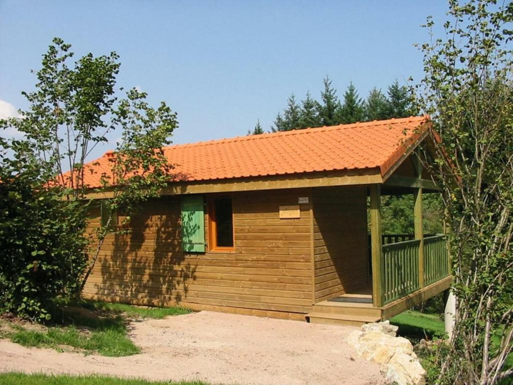 Maison de vacances Gîte Les Noes, 3 pièces, 4 personnes - FR-1-496-245 190 route de Saint Rirand, 42370 Saint-Rirand