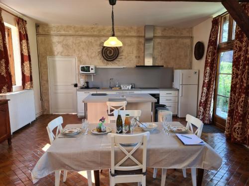 Gîte Ligny-le-Ribault, 3 pièces, 4 personnes - FR-1-590-225 Ligny-le-Ribault france