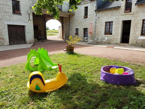 Maison de vacances Gîte Ligré, 8 pièces, 15 personnes - FR-1-381-129 13 Rue Du PrieurÃ© -  - Ligré