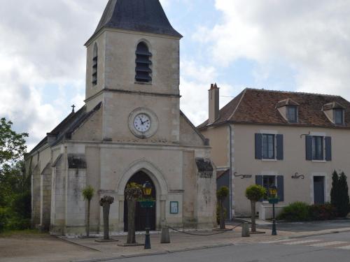 Maison de vacances Gîte Lingé, 2 pièces, 2 personnes - FR-1-591-189 11 Route de Rosnay Lingé