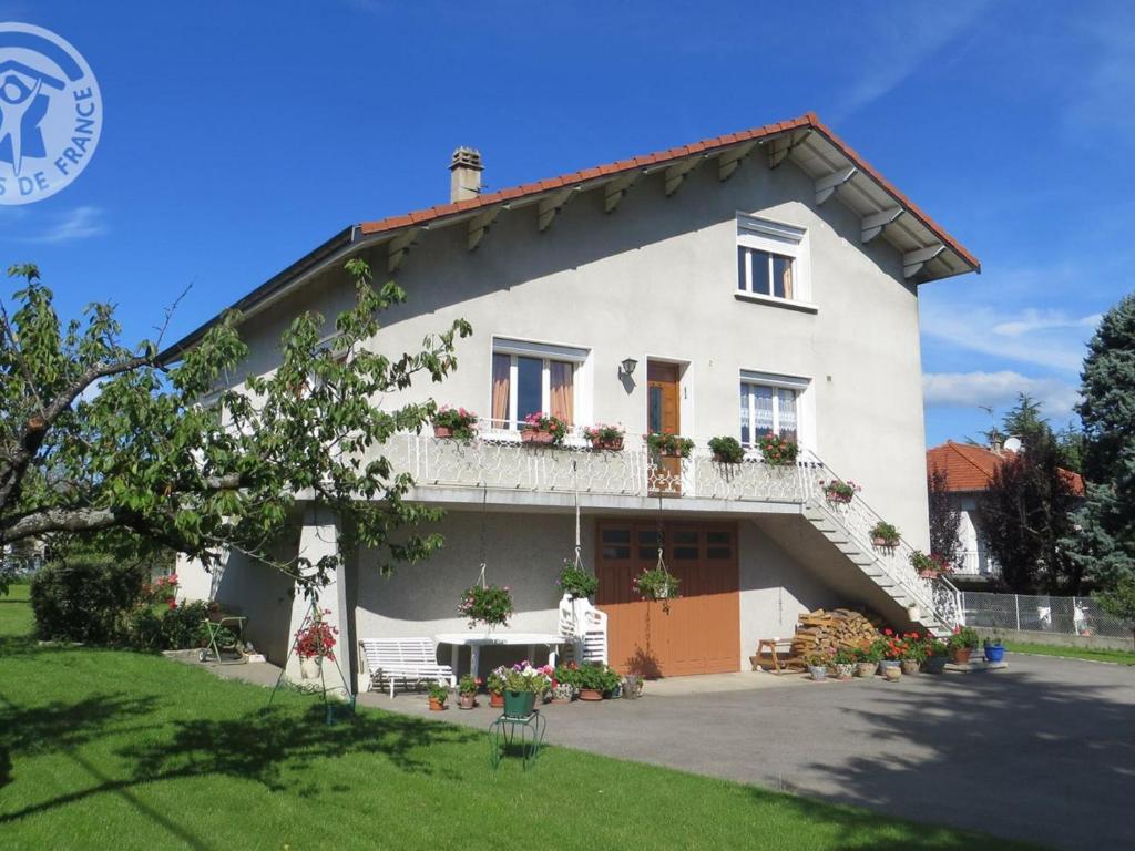 Maison de vacances Gîte Lorette, 3 pièces, 4 personnes - FR-1-496-76 42 rue du pilat, 42420 Lorette