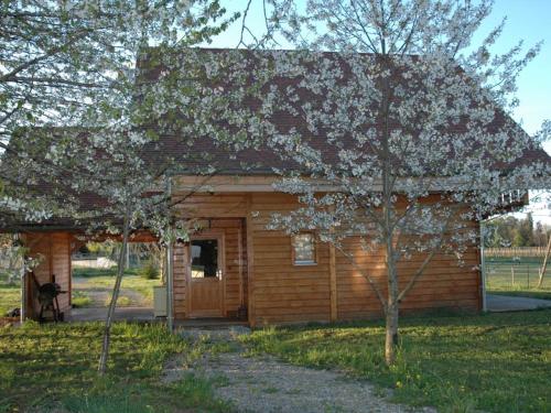 Gîte Louchy-Montfand, 4 pièces, 7 personnes - FR-1-489-151 Louchy-Montfand france