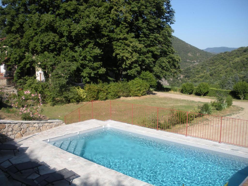 Maisons de vacances Gite Mas Des Combes Les Combes, 30120 Mandagout