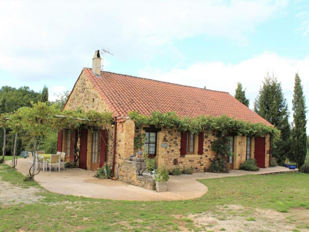 Maison de vacances Gîte Mazeyrolles, 3 pièces, 4 personnes - FR-1-616-106 La Fage Haute. Les Boutarels, 24550 Mazeyrolles