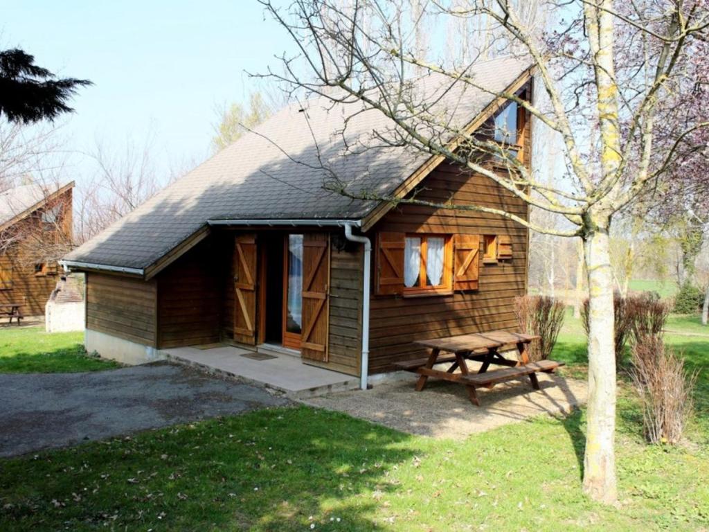 Maison de vacances Gîte Mesples, 3 pièces, 4 personnes - FR-1-489-402 Le Bourg, 03370 Mesples