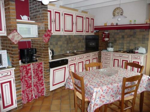 Maison de vacances Gîte Mont-prés-Chambord, 4 pièces, 7 personnes - FR-1-491-43 1289 route des Ponts d'Arian Mont-près-Chambord