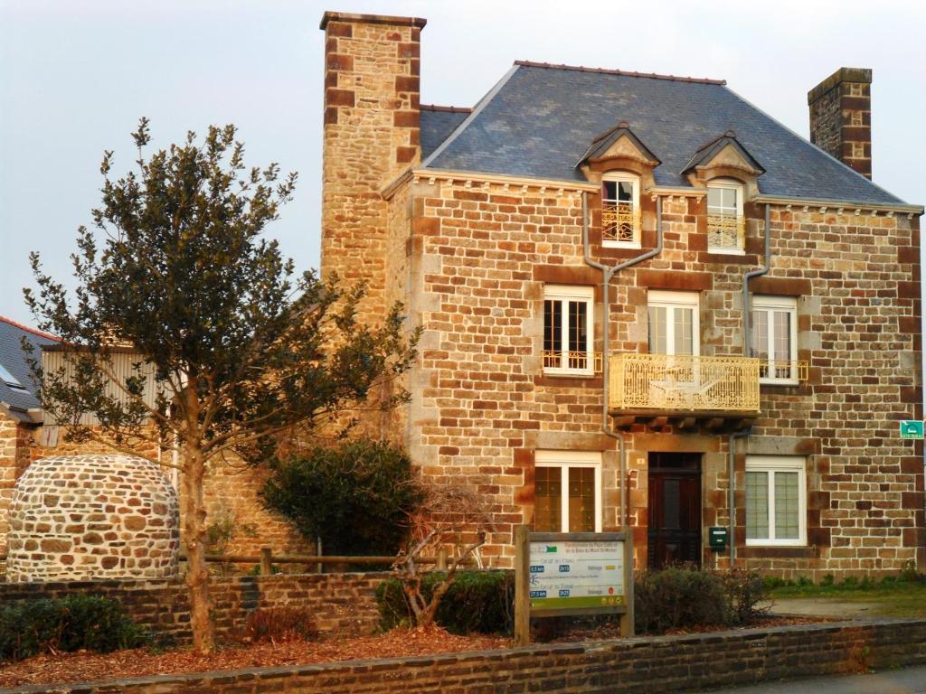 Maisons de vacances Gite Mont Saint Michel 8 rue du Puits Rimoult, 35610 Sains