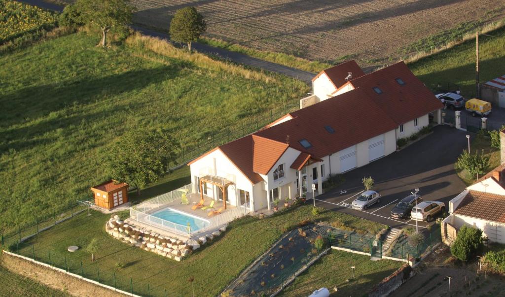 Maison de vacances GITE MONTGOLFIÈRE 6 PERSONNES 53 Chemin du Portail Rouge, 86100 Châtellerault