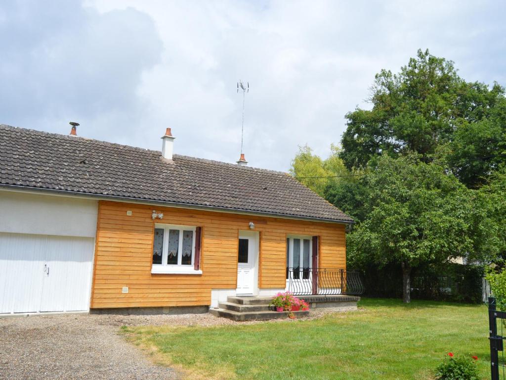 Maison de vacances Gîte Montipouret, 3 pièces, 4 personnes - FR-1-591-190 La Brande, Montipouret, France, 36230 Montipouret