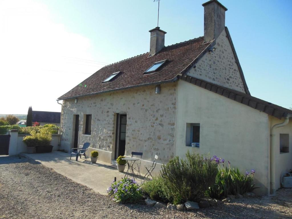 Maison de vacances Gîte Neufchâtel-en-Saosnois, 3 pièces, 6 personnes - FR-1-410-299 5 route de la Courcière, 72600 Neufchâtel-en-Saosnois