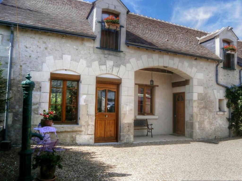 Maison de vacances Gîte Nouans-les-Fontaines, 6 pièces, 12 personnes - FR-1-381-406 38 Rue Delattre De Tassigny -  -, 37460 Nouans-les-Fontaines