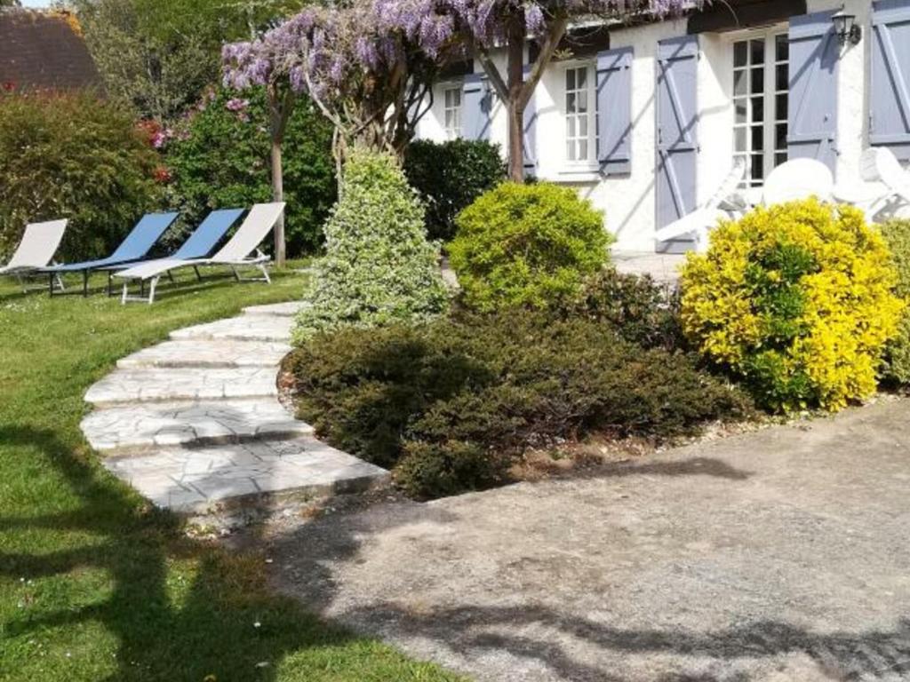 Maison de vacances Gîte Oisly, 5 pièces, 10 personnes - FR-1-491-258 13 Route de Monthou, 41700 Oisly