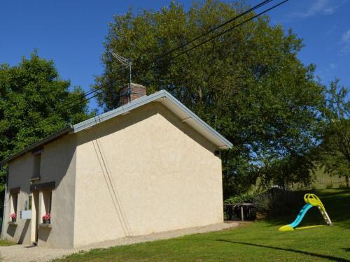 Gîte Orbigny-au-Val, 3 pièces, 4 personnes - FR-1-611-15 Orbigny-au-Val france