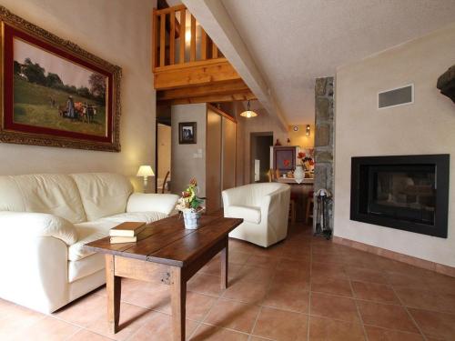 Maison de vacances Gîte Ouides, 3 pièces, 4 personnes - FR-1-582-12 Le Bourg Ouides