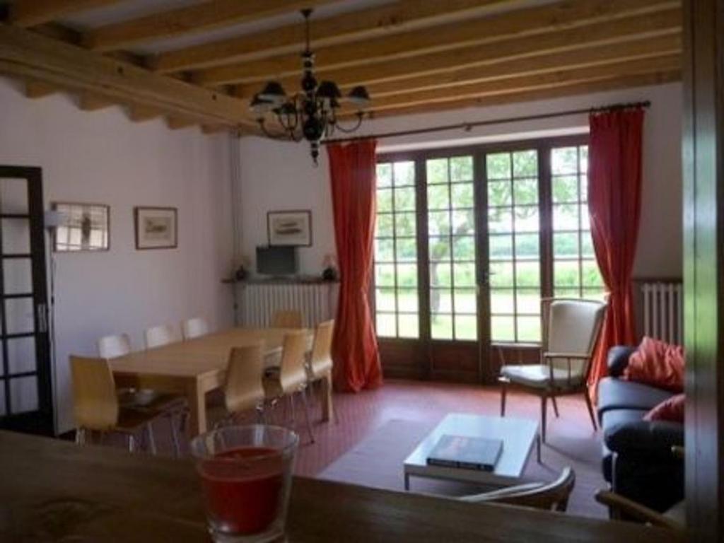 Maison de vacances Gîte Paulnay, 4 pièces, 6 personnes - FR-1-591-347 Le Claveau, 36290 Paulnay