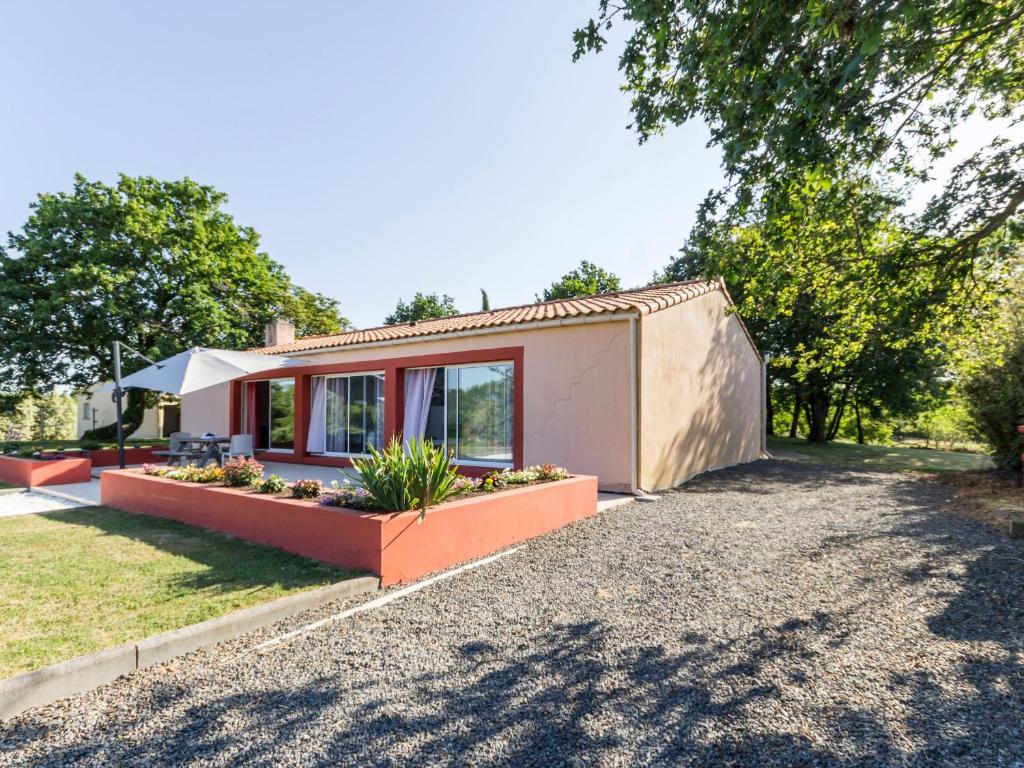 Maison de vacances Gîte Pont-Saint-Martin, 4 pièces, 6 personnes - FR-1-306-986 Le Frais Cormier, Basse Vincée, 44860 Pont-Saint-Martin