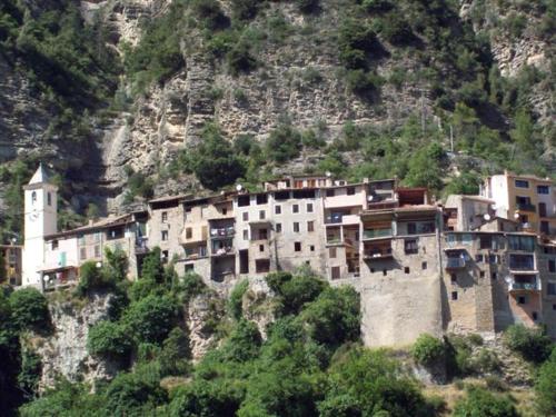 Auberge de jeunesse gîte Rando Accueil chez moi 624 avenue Désiré NIEL Touët-sur-Var